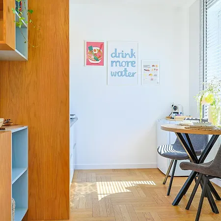 Luxe 2, Cozy, In The Center Apartman *